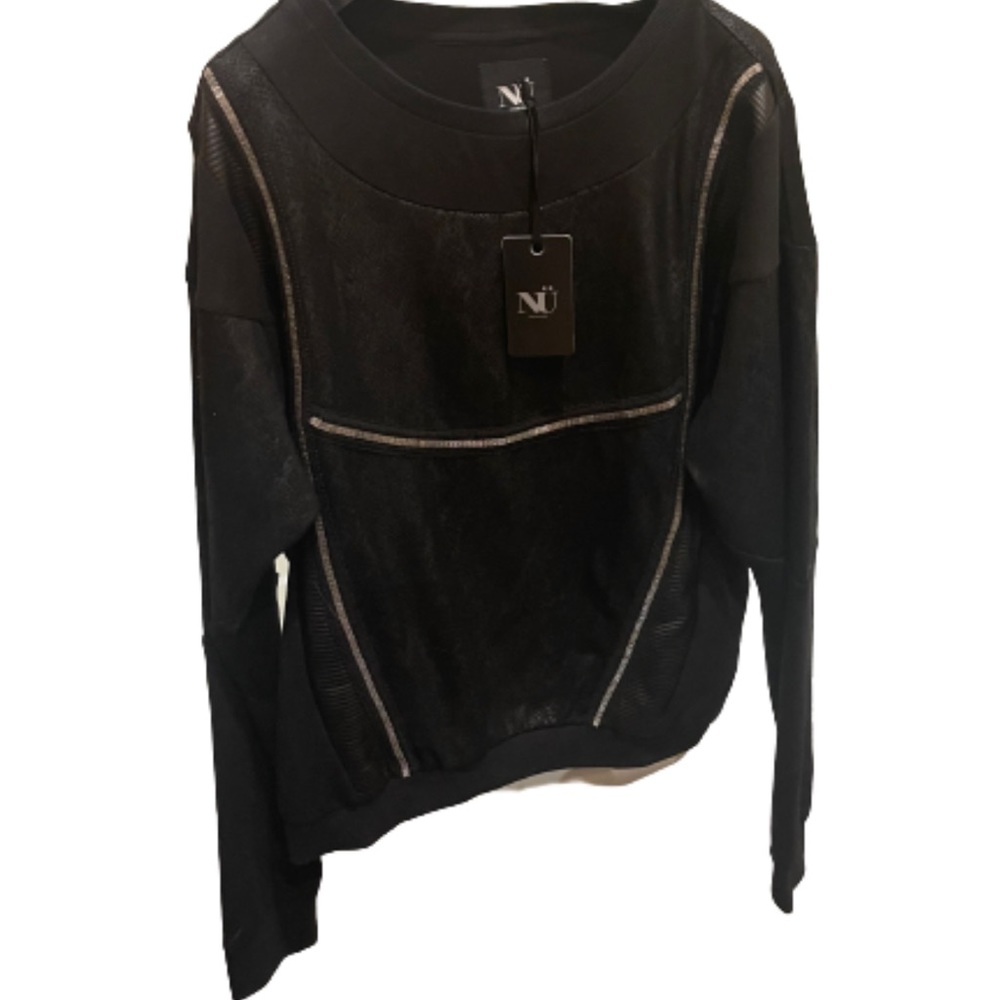 Unisex Chic and Comfy pullover … super soft and stylish